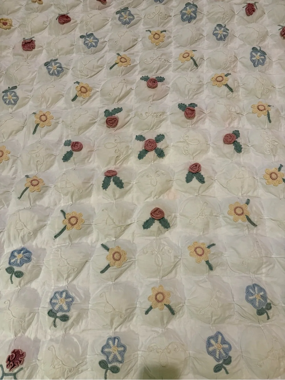 OOAK Handmade White Floral Crochet Appliqué Cotton Comforter Blue Crochet Trim